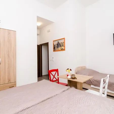 Tezoro Guest house 3*